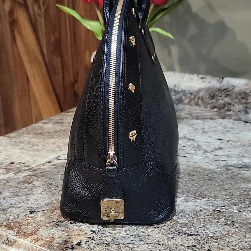 MCM EUC LEATHER HANDBAG TOTE BAG - Picture 4 of 10